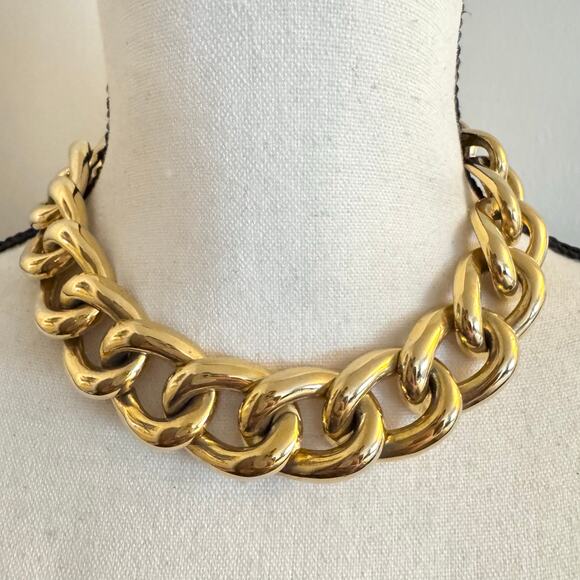 Vintage Carolee Chunky Chain Choker Necklace Gold Tone 16 1/2” Signed Chic Heavy - Picture 1 of 12